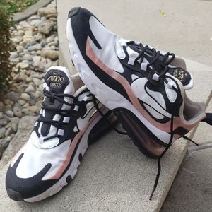 Air 270 Nike react tennis shoe size 8.5